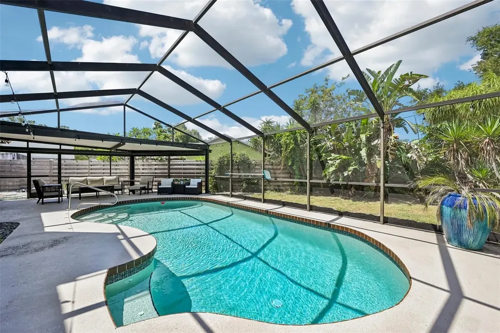 4712 Glenbrooke Drive Sarasota FL 34243