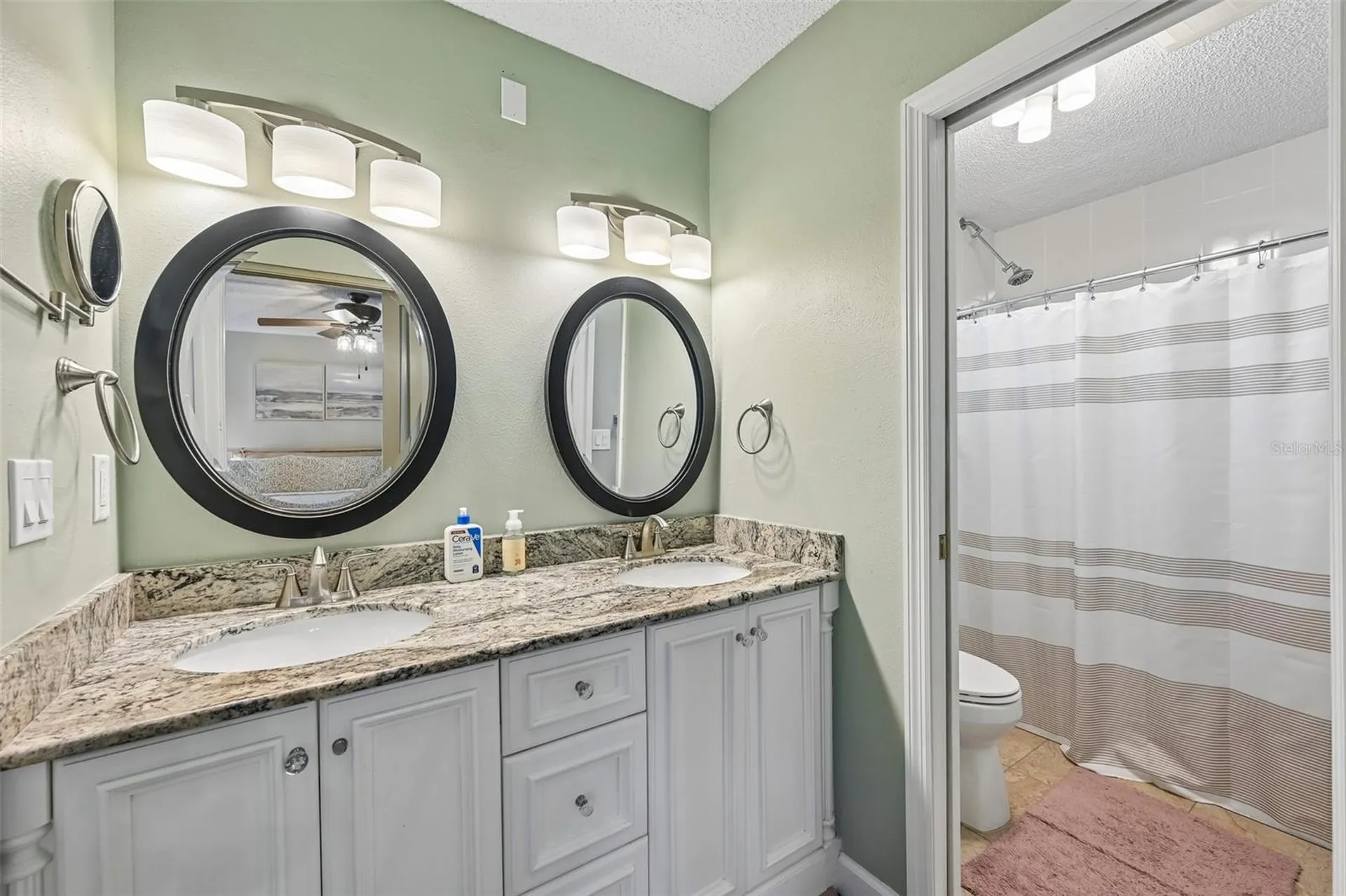 4712 Glenbrooke Drive Sarasota FL 34243