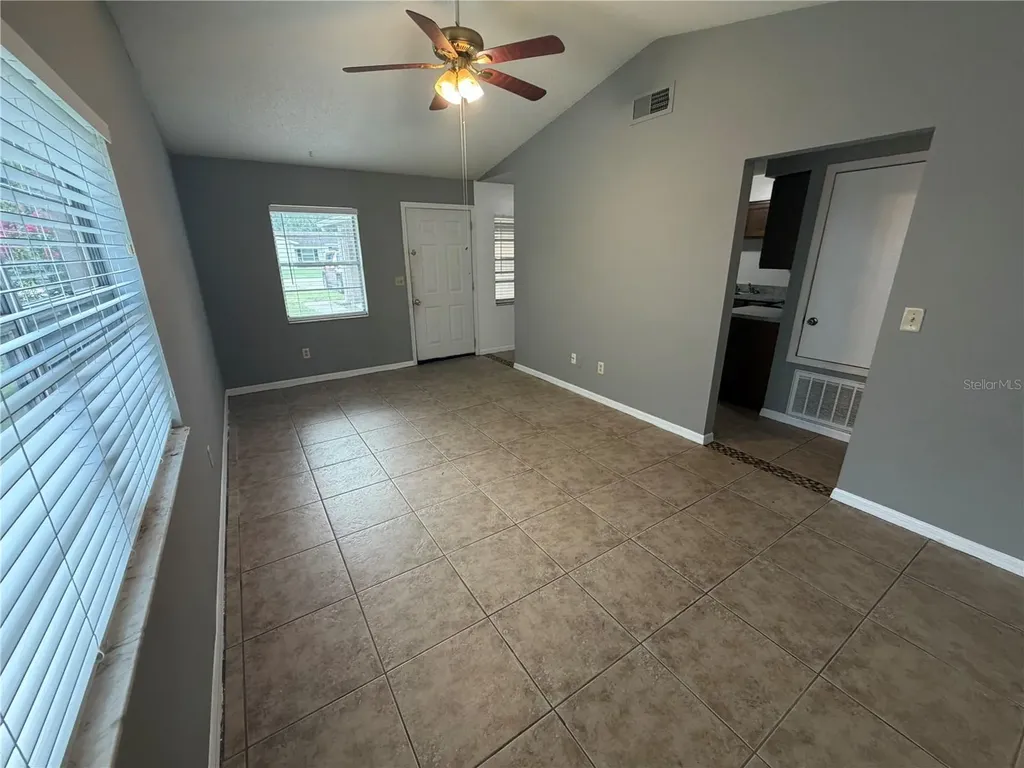 2415 S Cedar Avenue Sanford FL 32771