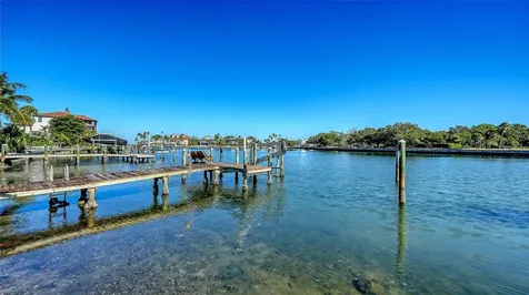 355 S Shore Drive Sarasota FL 34234