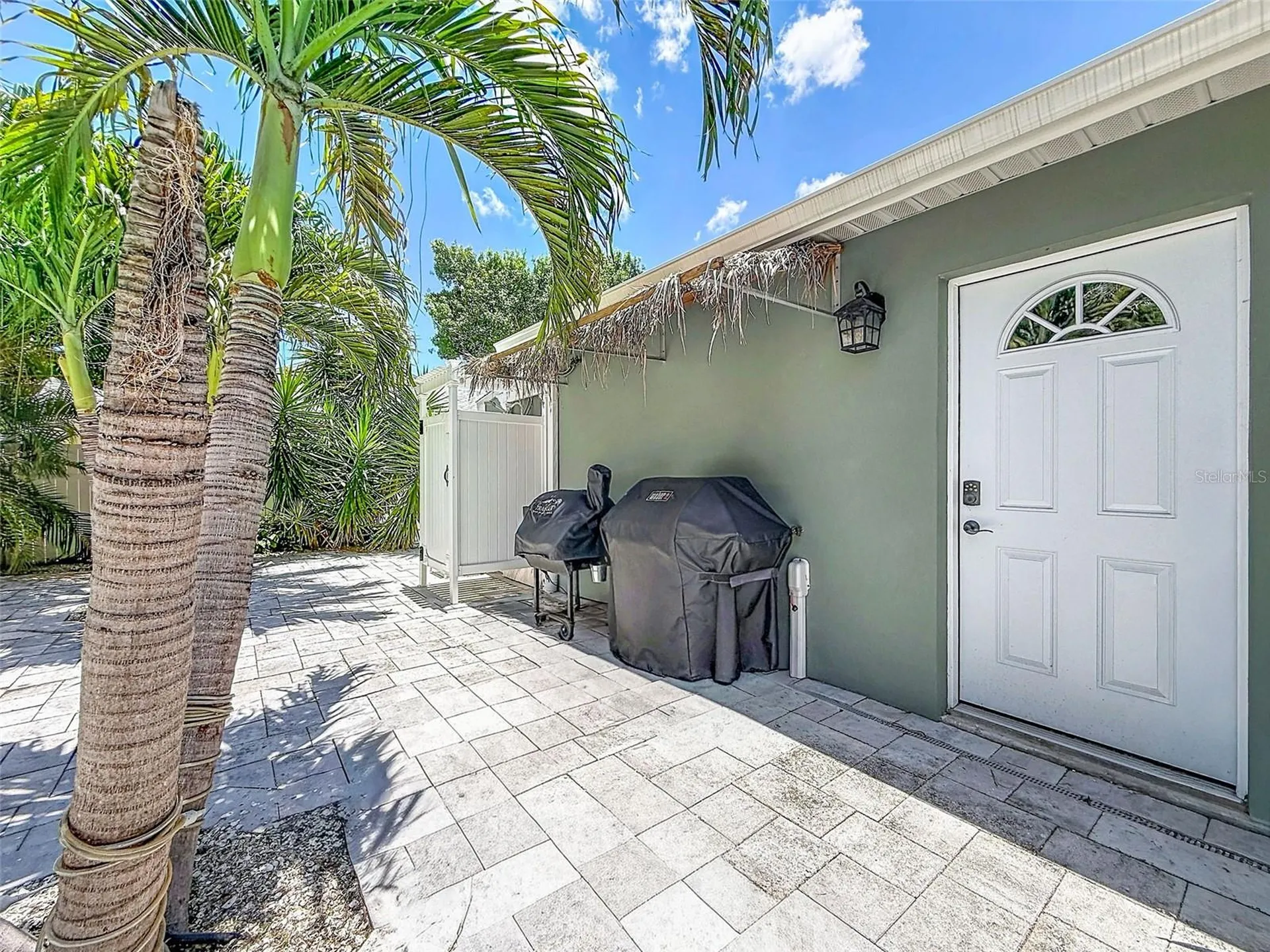182 29th Avenue N St Petersburg FL 33704