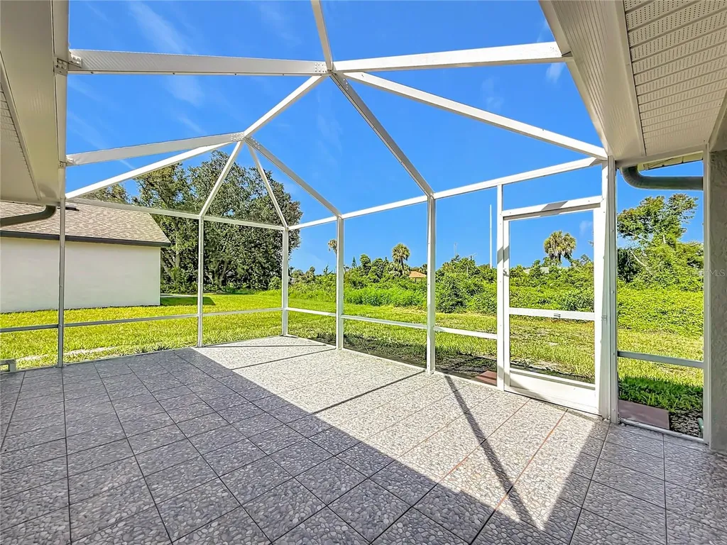 1741 Shevlin Street North Port FL 34286