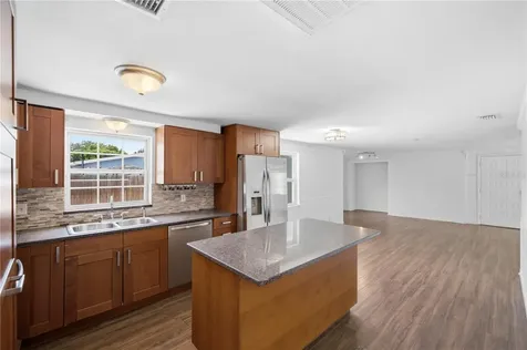 8536 Quail Road Seminole FL 33777