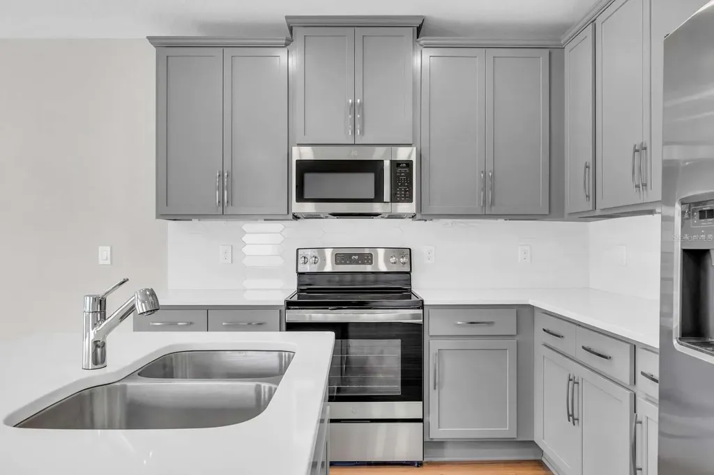 4394 Campsite Loop Orlando FL 32824