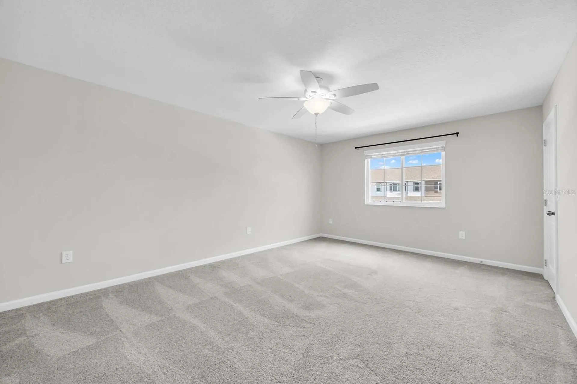 4394 Campsite Loop Orlando FL 32824