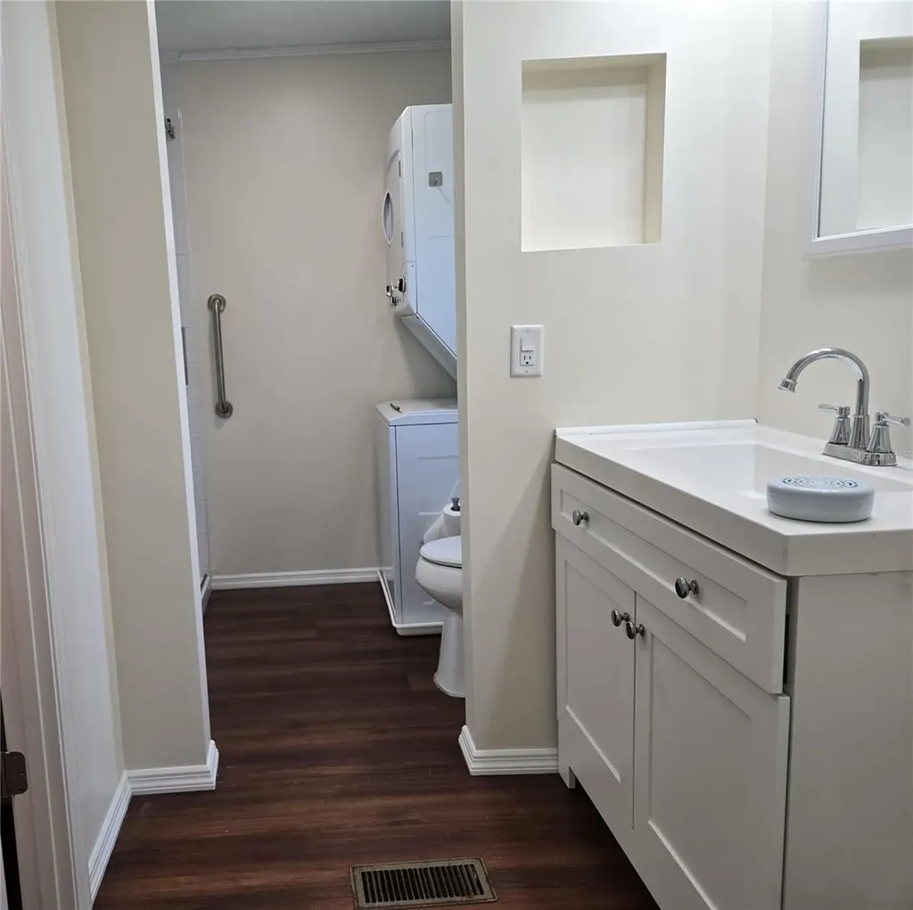 2363 S Citrus Circle Zellwood FL 32798