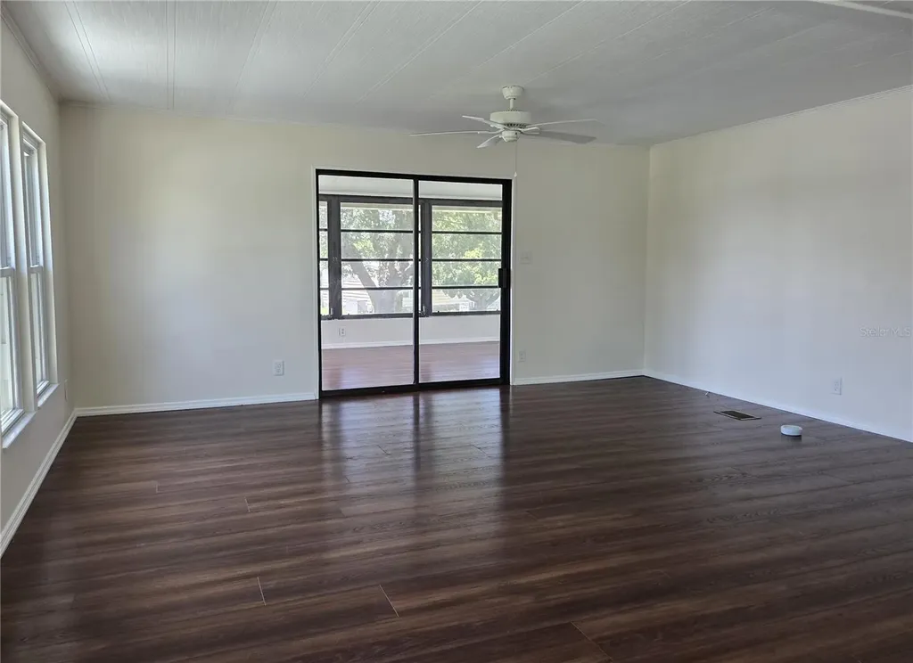 2363 S Citrus Circle Zellwood FL 32798