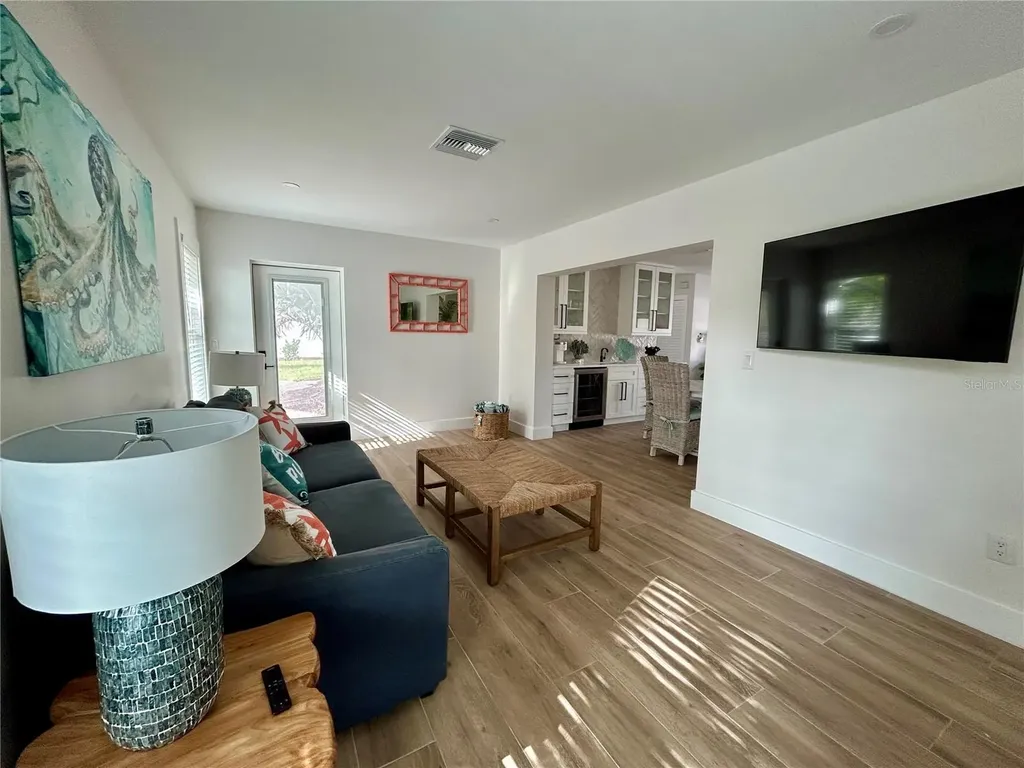 1625 Idle Lane Sarasota FL 34231