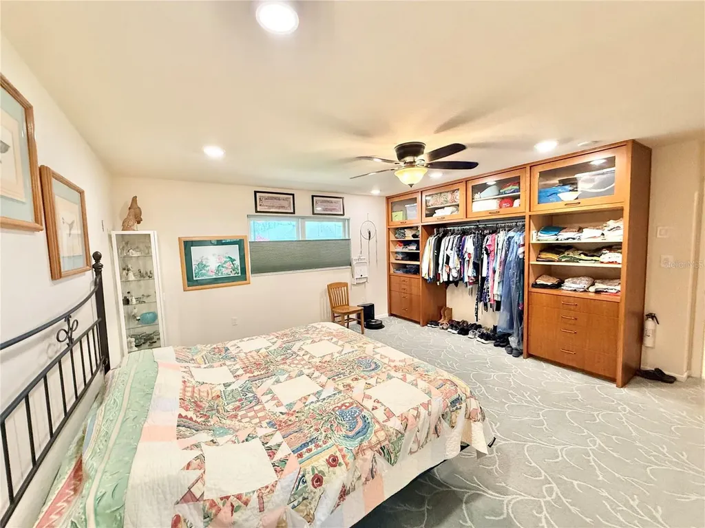 209 W Delaware Street Tavares FL 32778