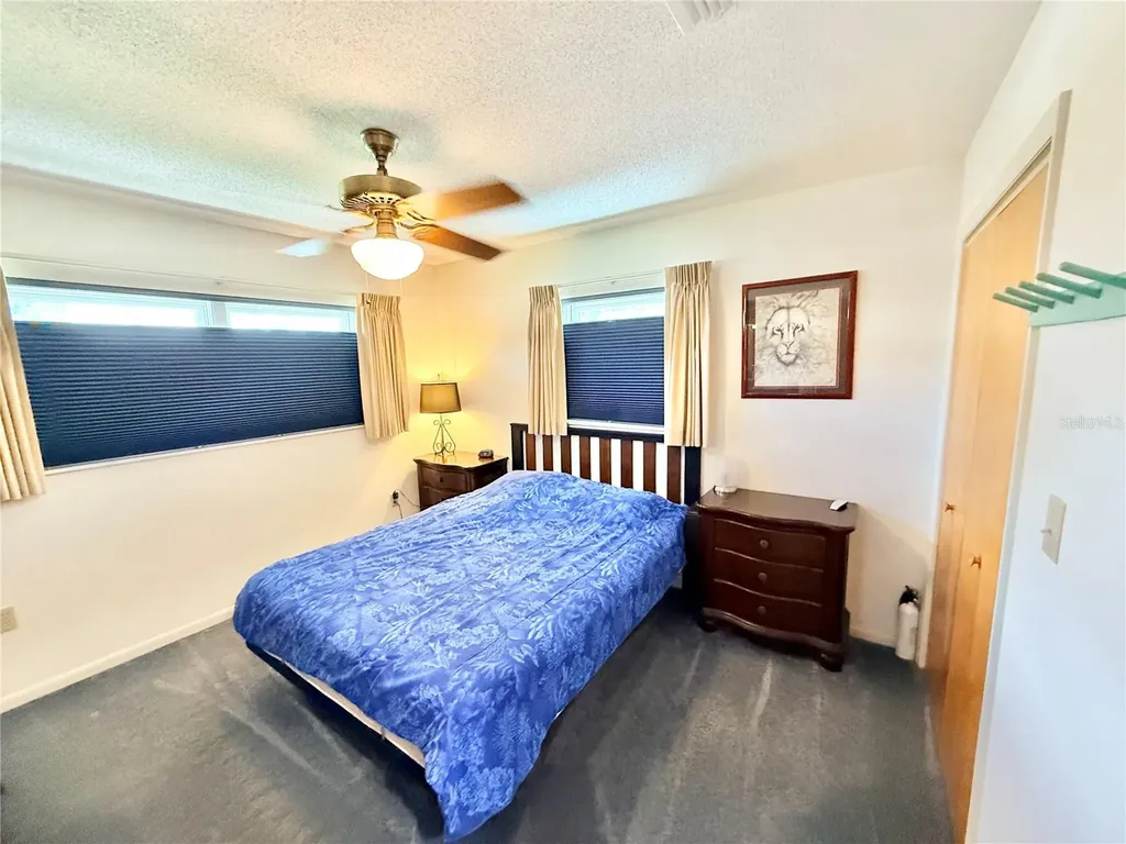 209 W Delaware Street Tavares FL 32778