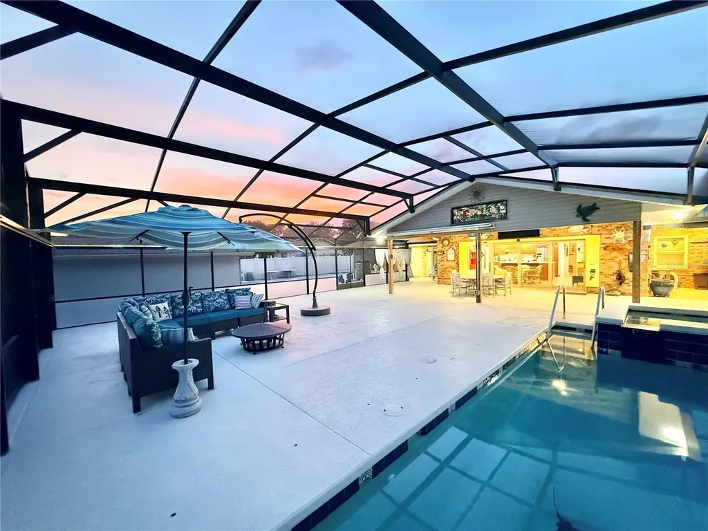 209 W Delaware Street Tavares FL 32778