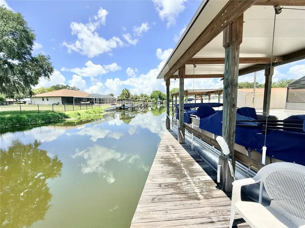 209 W Delaware Street Tavares FL 32778