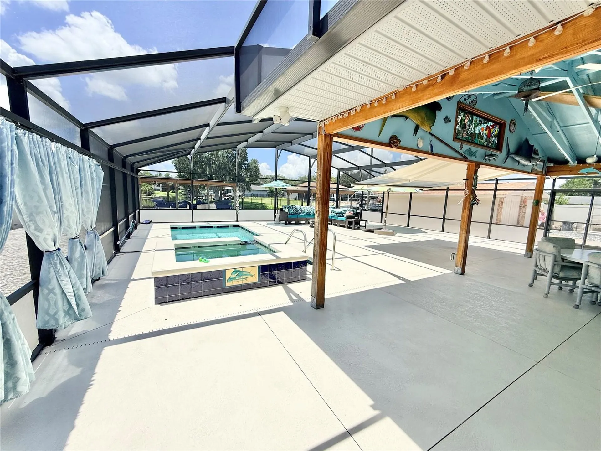 209 W Delaware Street Tavares FL 32778