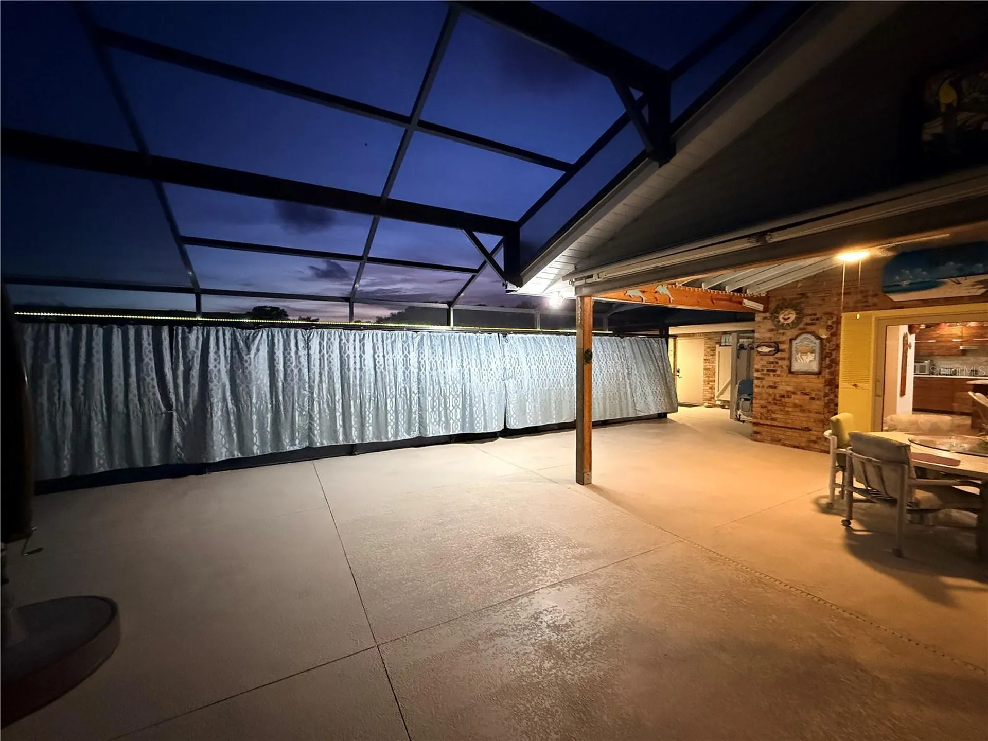 209 W Delaware Street Tavares FL 32778