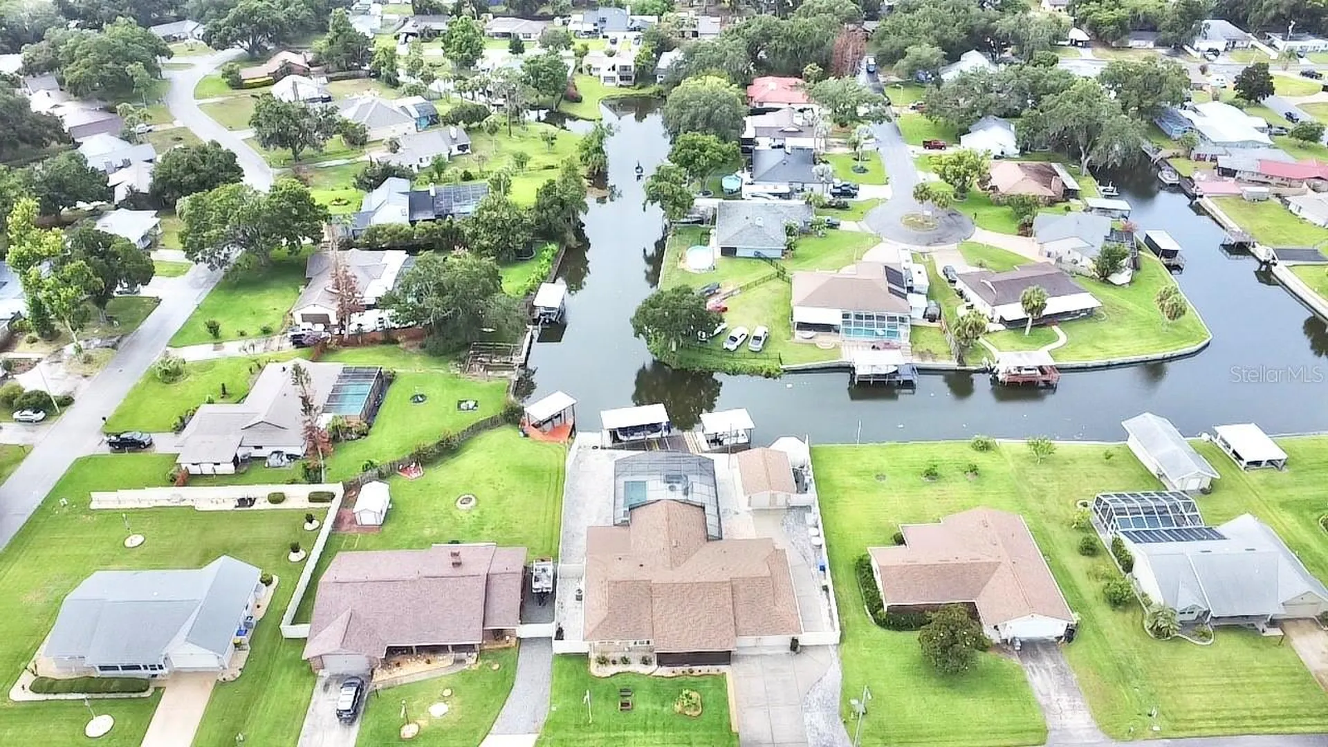 209 W Delaware Street Tavares FL 32778