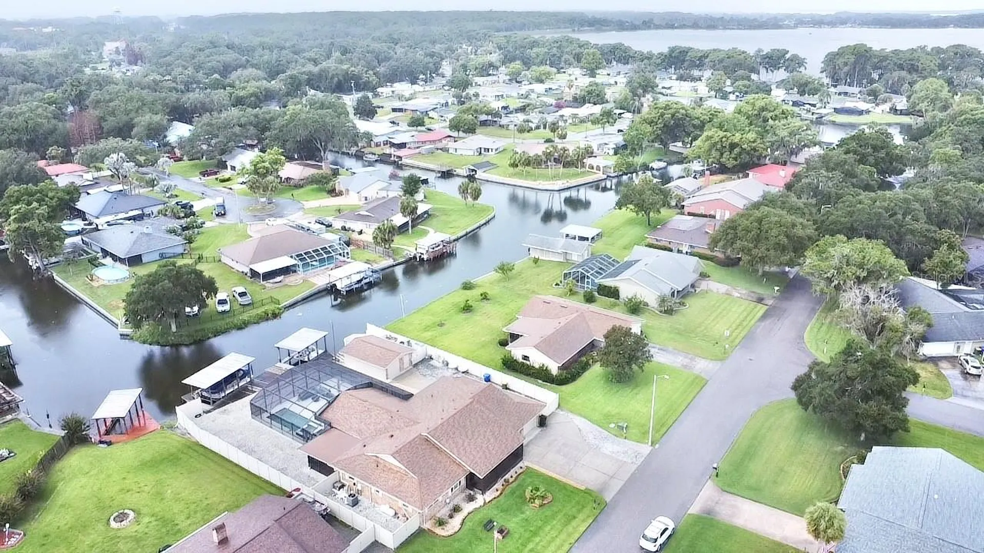 209 W Delaware Street Tavares FL 32778