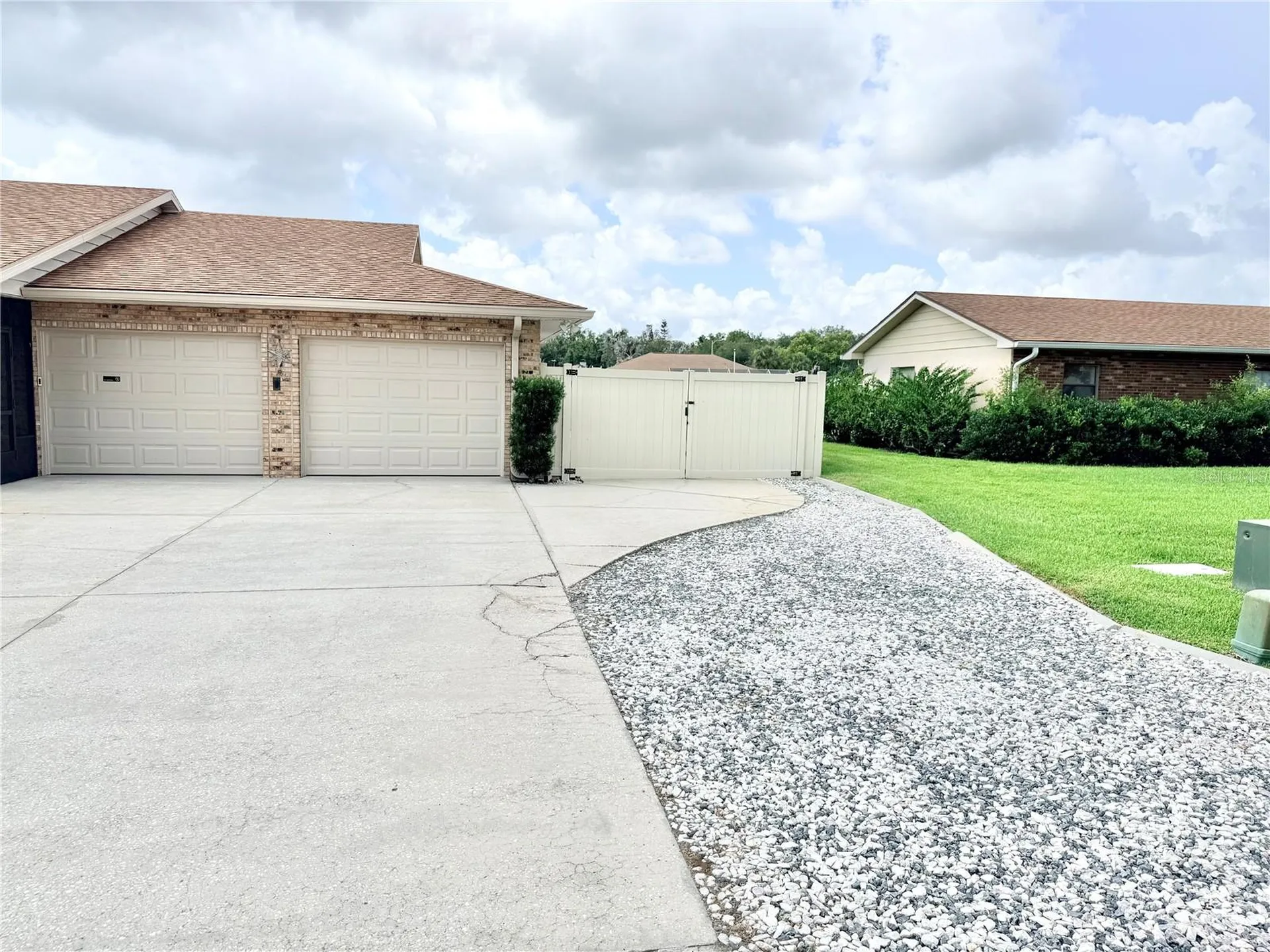 209 W Delaware Street Tavares FL 32778