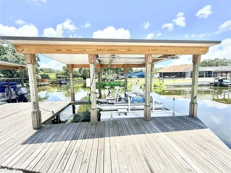 209 W Delaware Street Tavares FL 32778