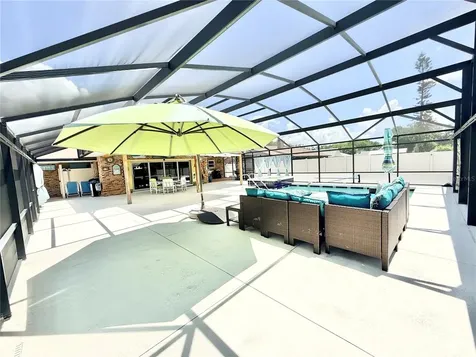 209 W Delaware Street Tavares FL 32778