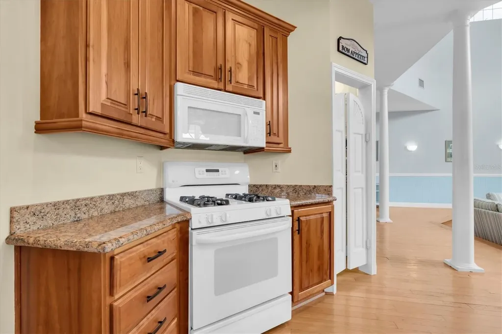 5617 Palmetto Road New Port Richey FL 34652