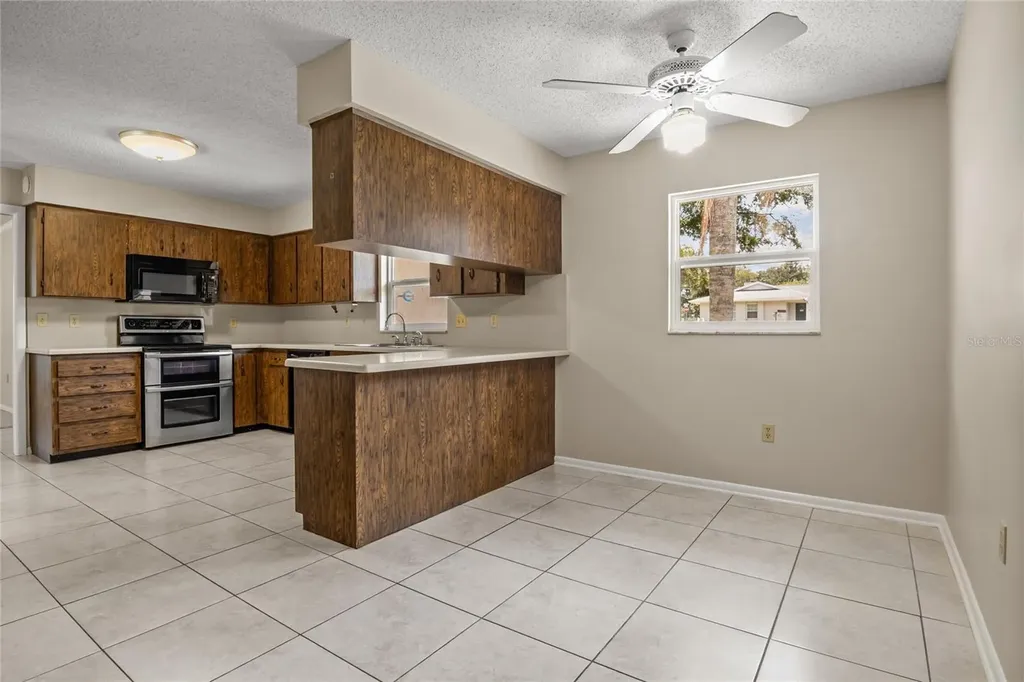 2024 Charnes Court Lakeland FL 33813