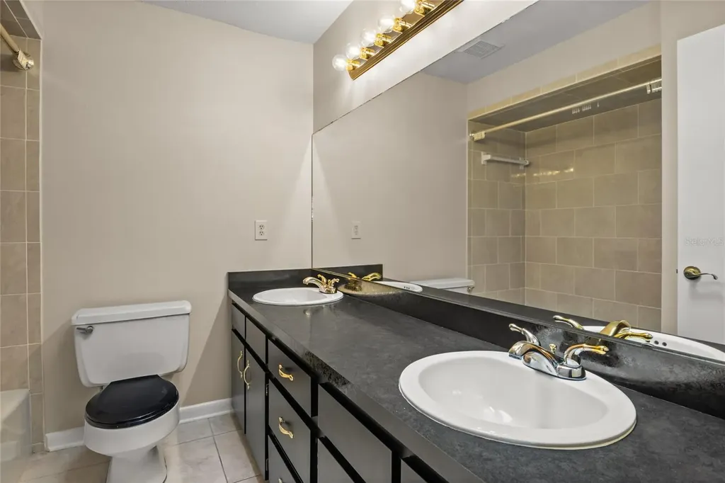 2024 Charnes Court Lakeland FL 33813