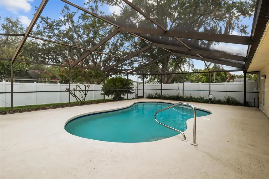 2024 Charnes Court Lakeland FL 33813