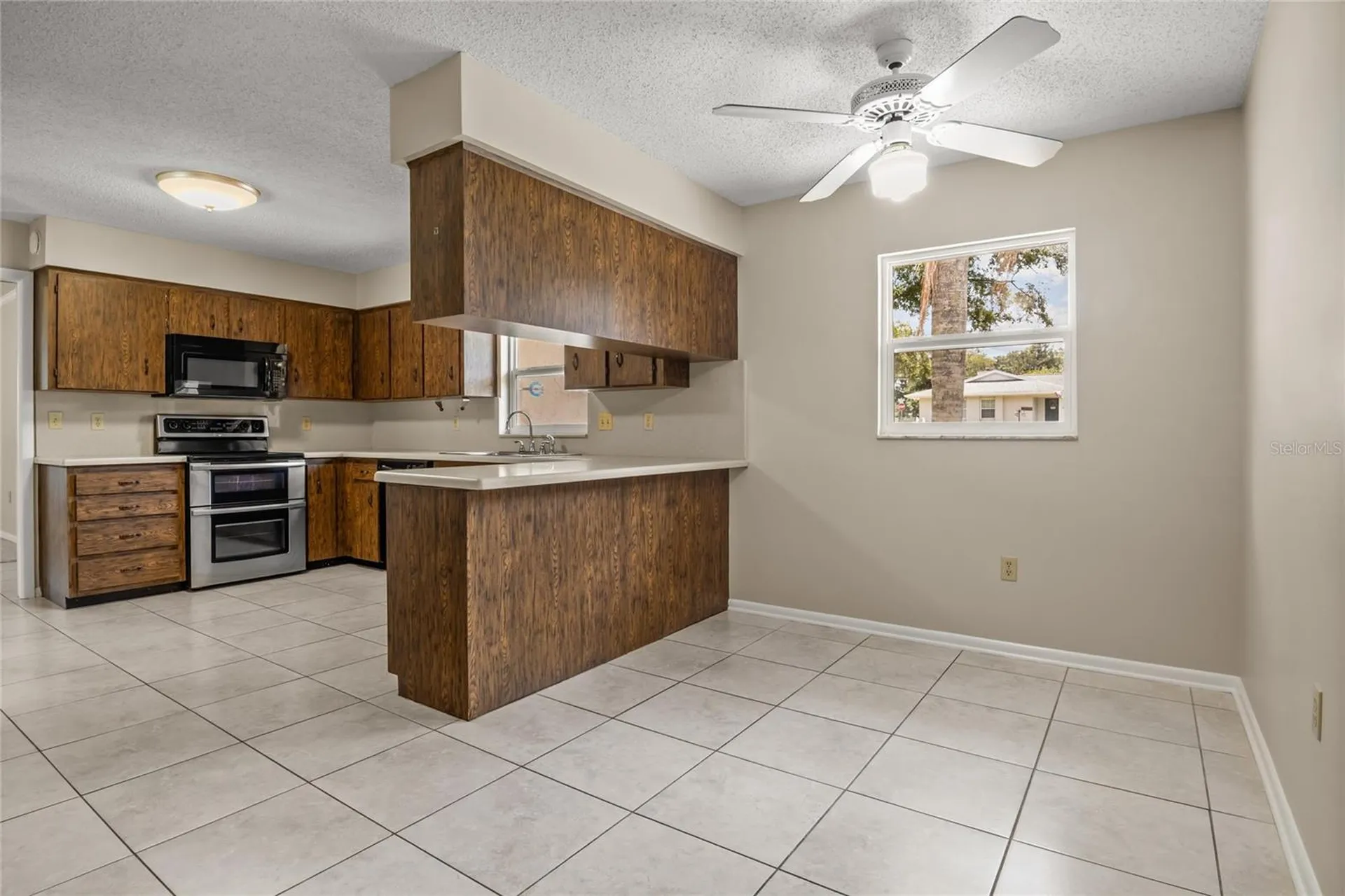 2024 Charnes Court Lakeland FL 33813
