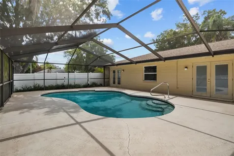 2024 Charnes Court Lakeland FL 33813
