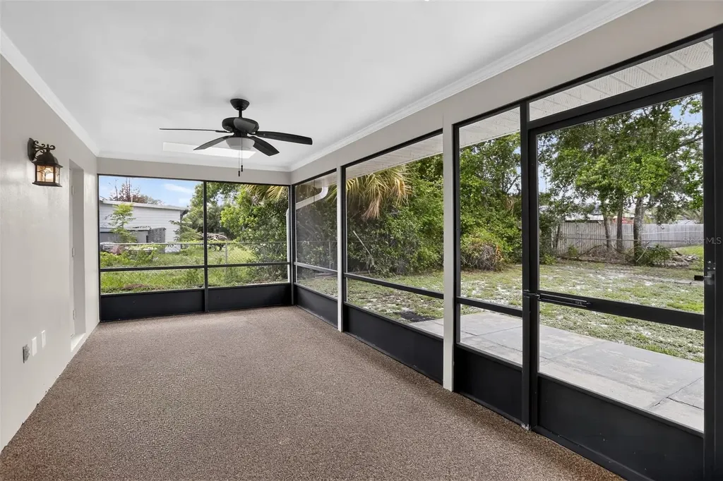 1466 Malaluka Street Deltona FL 32725