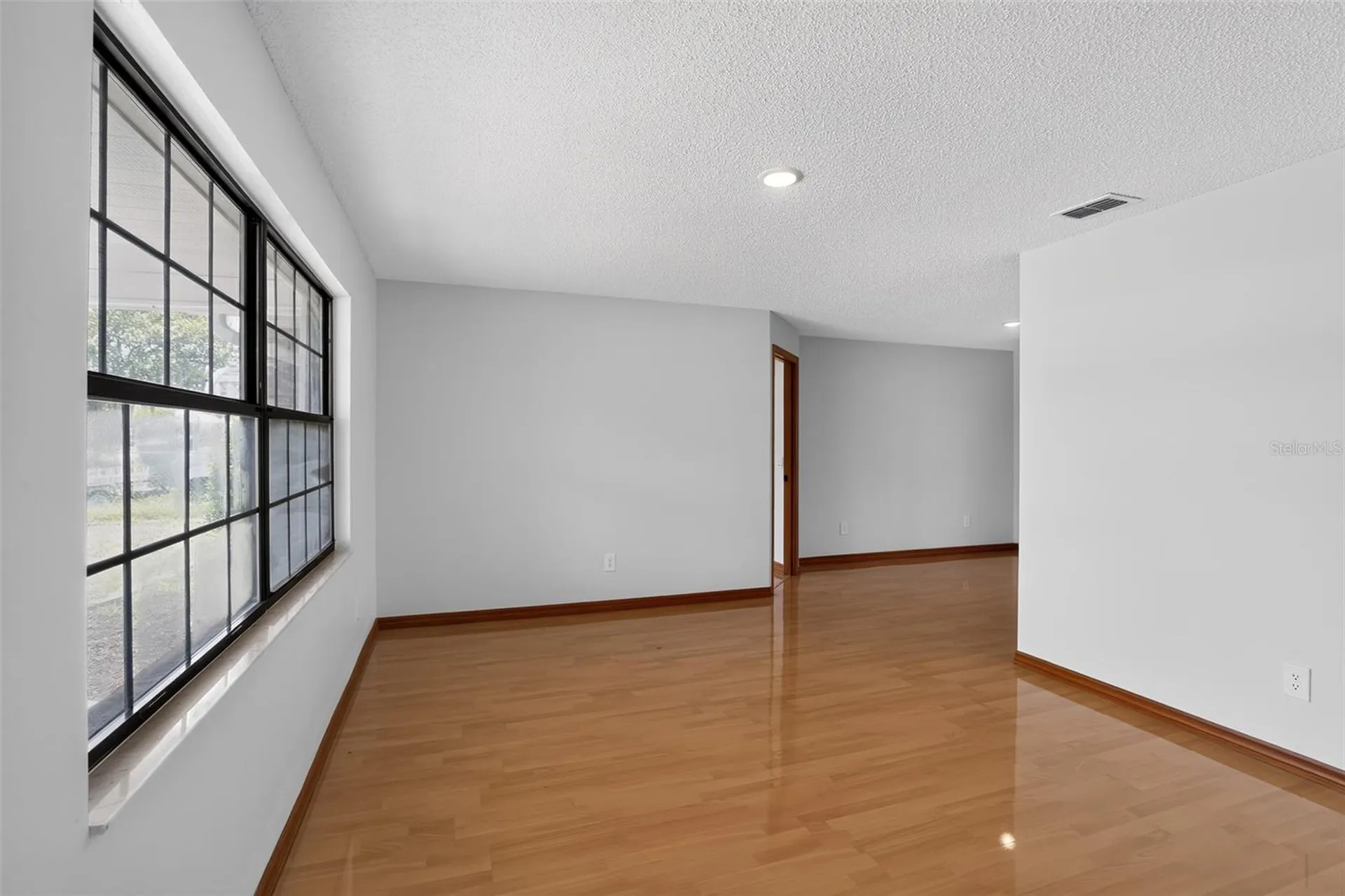 1466 Malaluka Street Deltona FL 32725