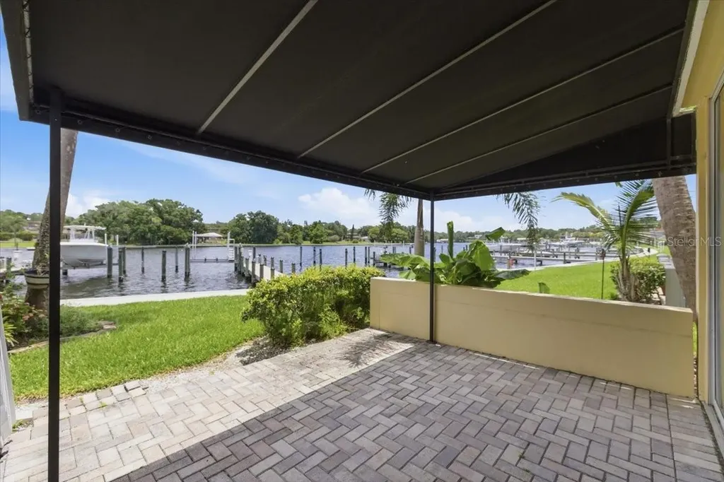 2424 W Tampa Bay Boulevard Tampa FL 33607