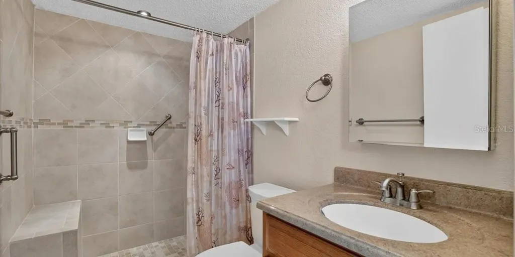 3595 40th Avenue S St Petersburg FL 33711