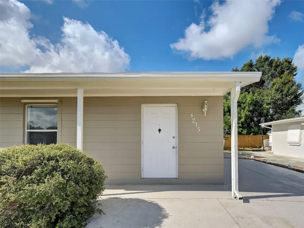 8215 Agress Avenue North Port FL 34287