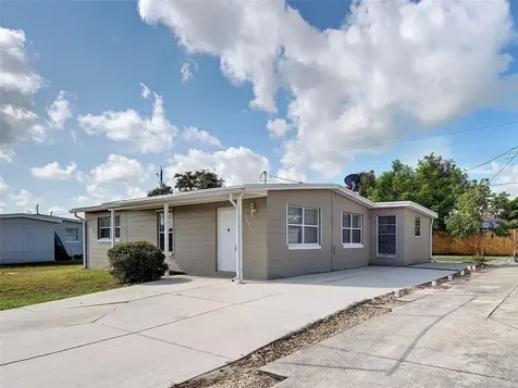 8215 Agress Avenue North Port FL 34287
