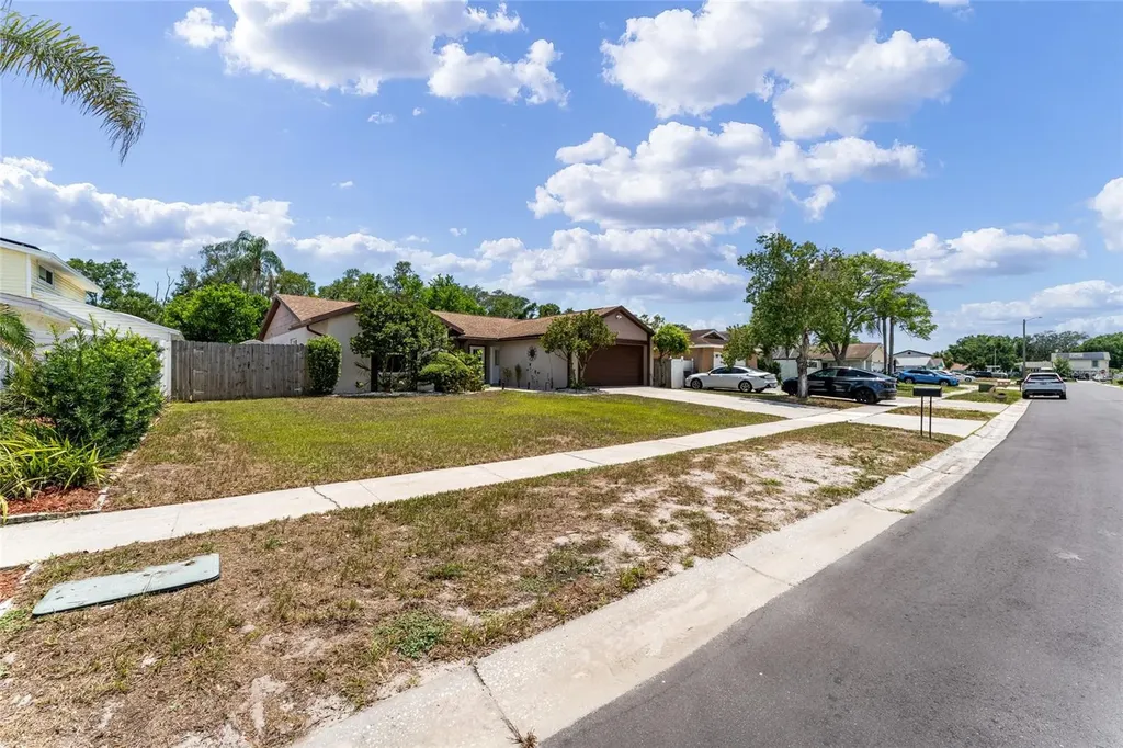6916 Williams Drive Tampa FL 33634