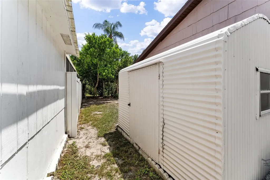 6916 Williams Drive Tampa FL 33634