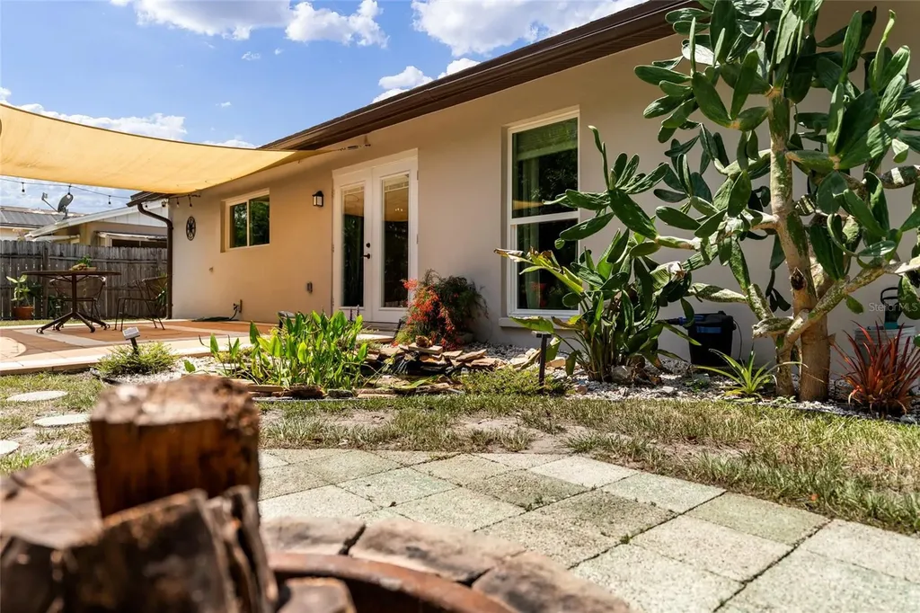 6916 Williams Drive Tampa FL 33634