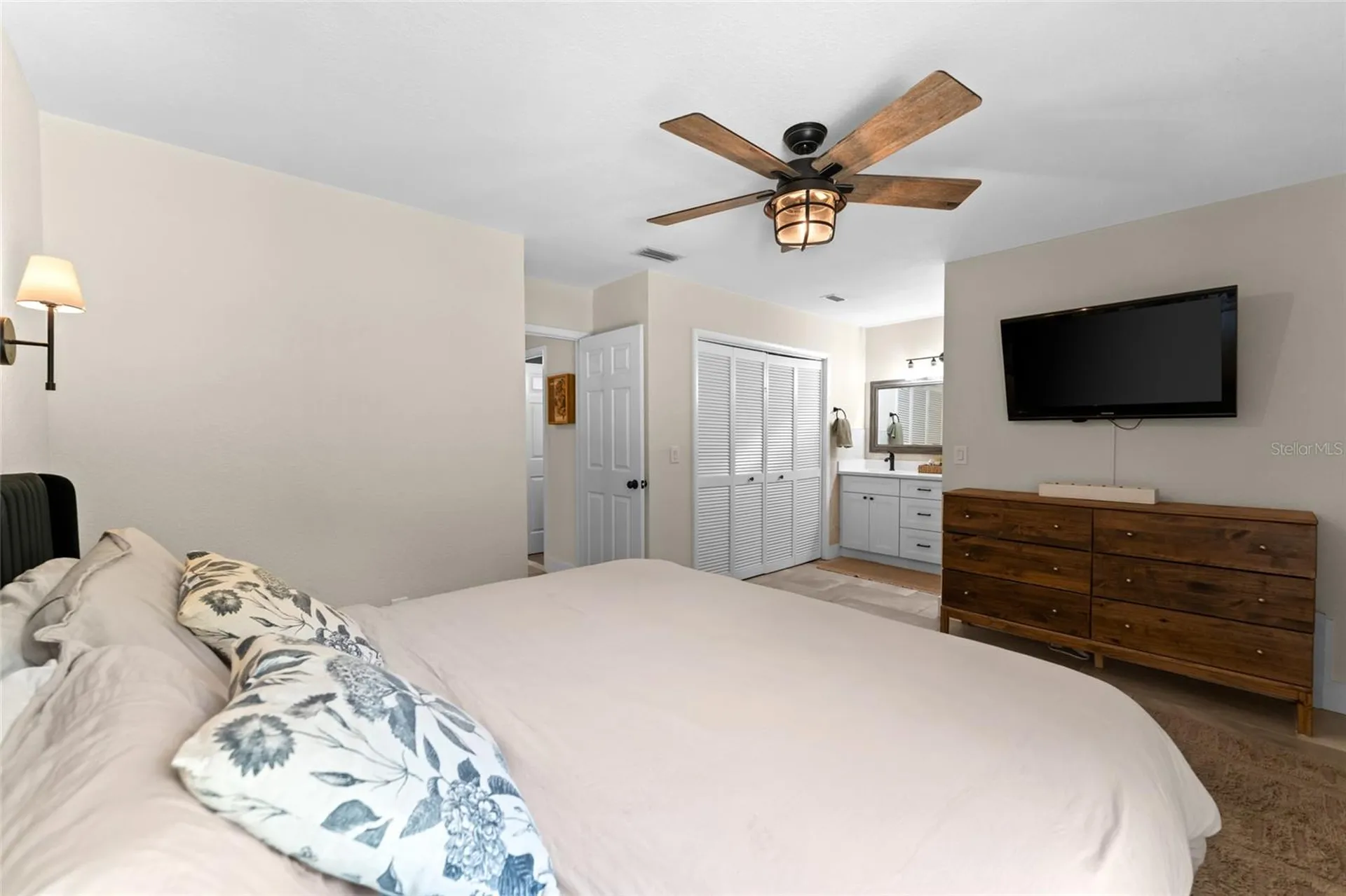 6916 Williams Drive Tampa FL 33634