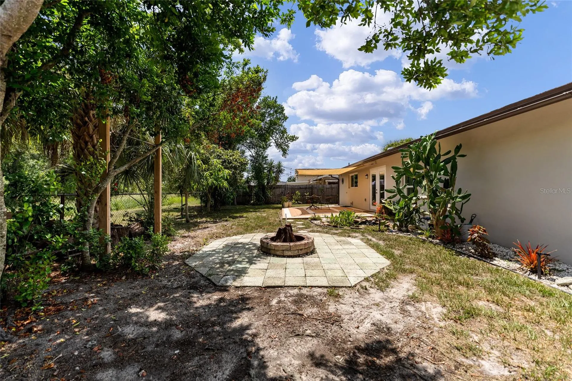 6916 Williams Drive Tampa FL 33634