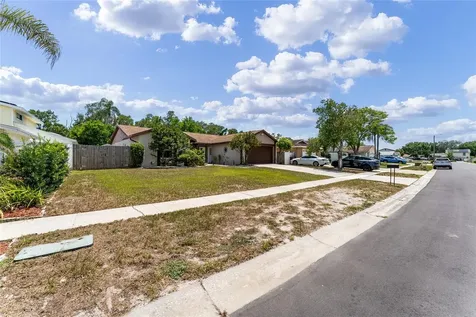 6916 Williams Drive Tampa FL 33634