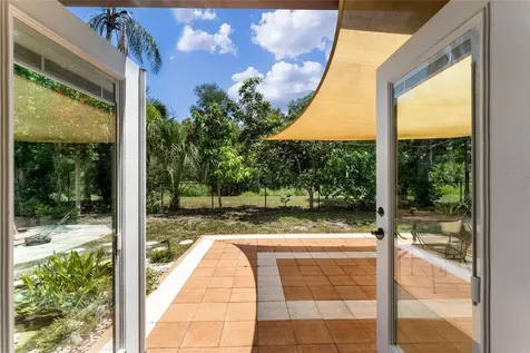 6916 Williams Drive Tampa FL 33634