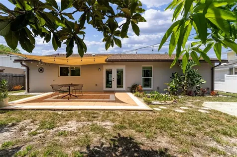 6916 Williams Drive Tampa FL 33634