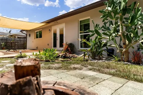 6916 Williams Drive Tampa FL 33634