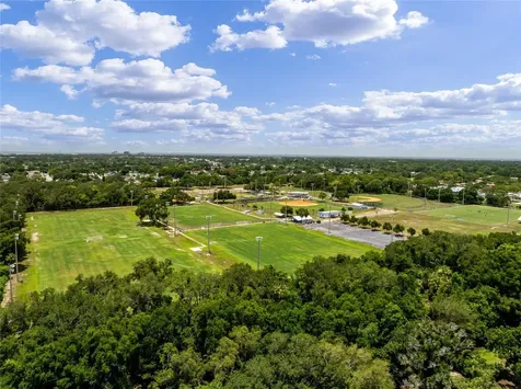 6916 Williams Drive Tampa FL 33634