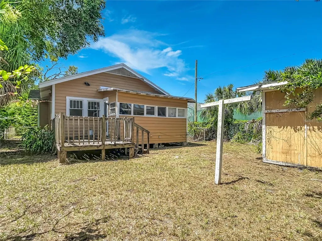 102 E Jean Street Tampa FL 33604