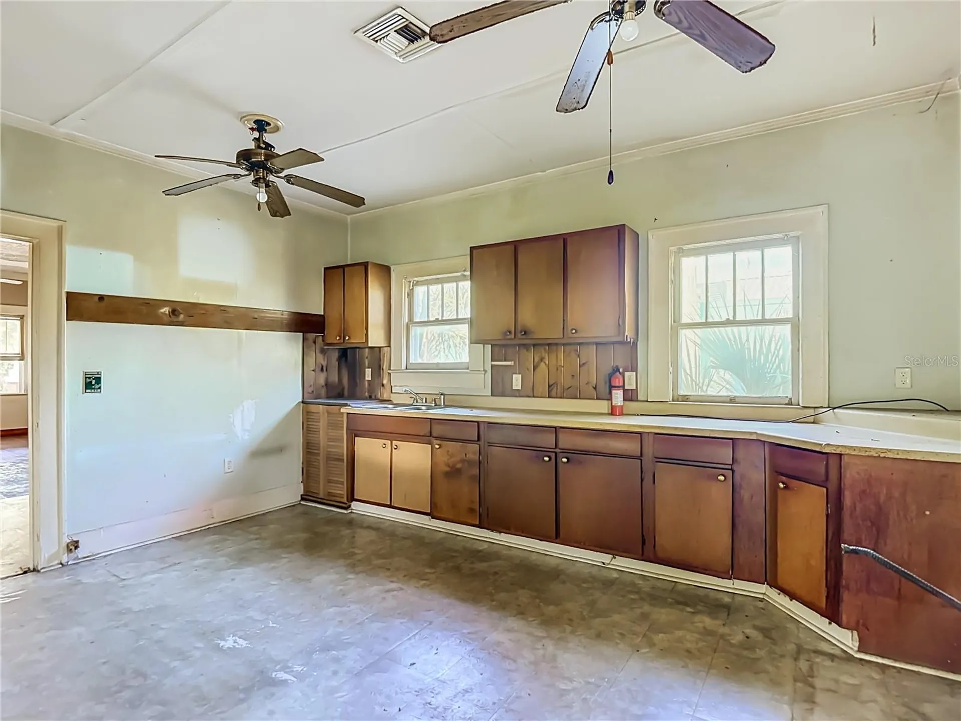 102 E Jean Street Tampa FL 33604