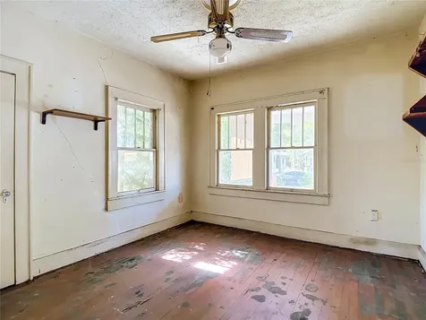 102 E Jean Street Tampa FL 33604