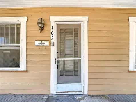 102 E Jean Street Tampa FL 33604