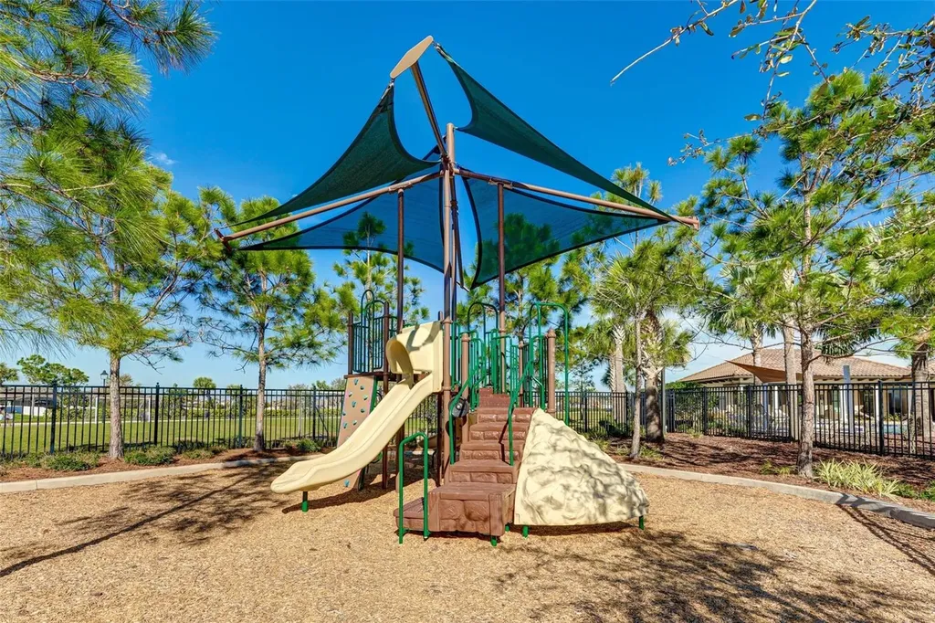 15313 Trinity Fall Way Bradenton FL 34212